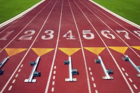 米兰体育中国官网-跨界激战！哈登、Rookie、70联手挑战拜仁，胜负悬念引爆全场